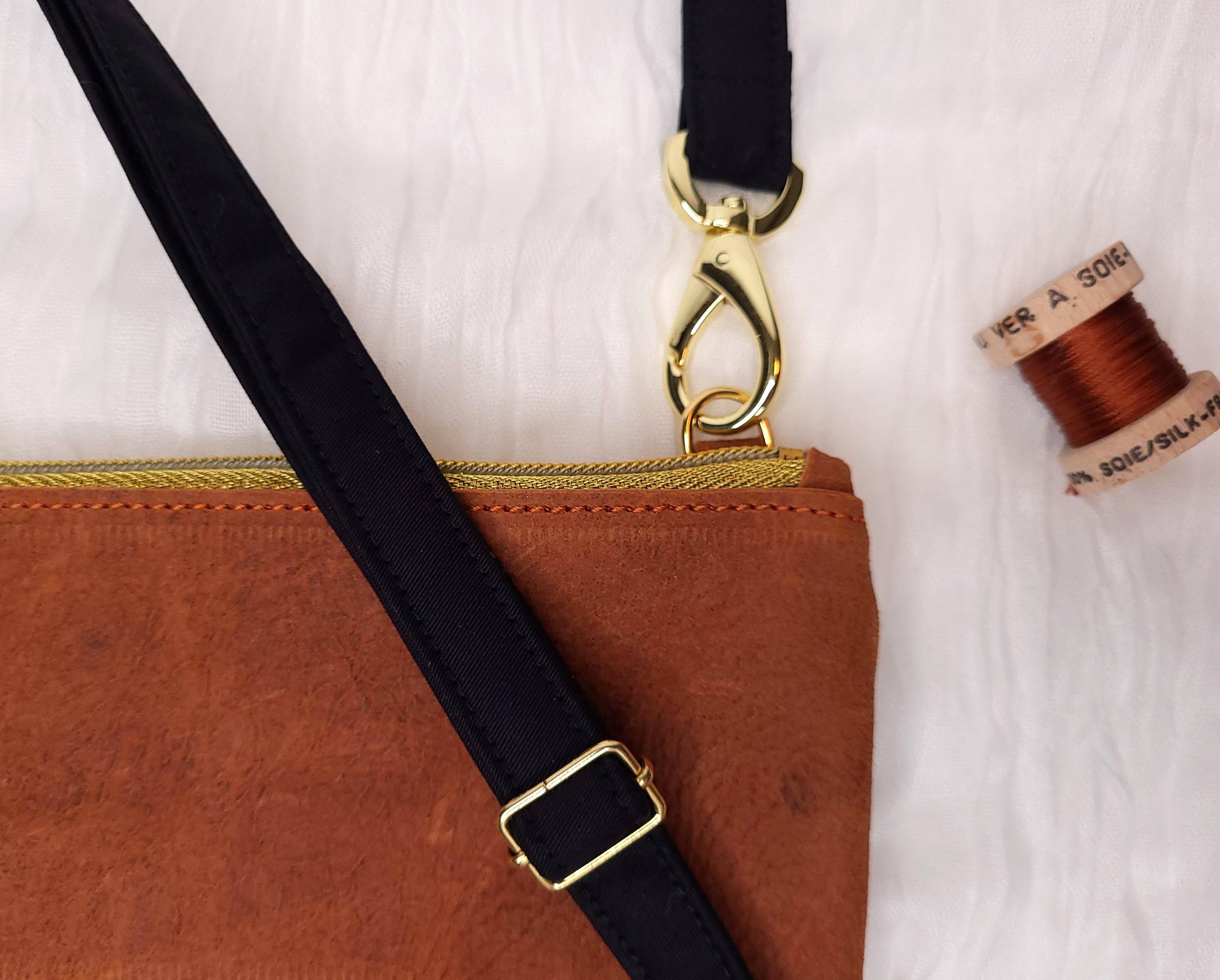 Fleur mordorée – Image 9